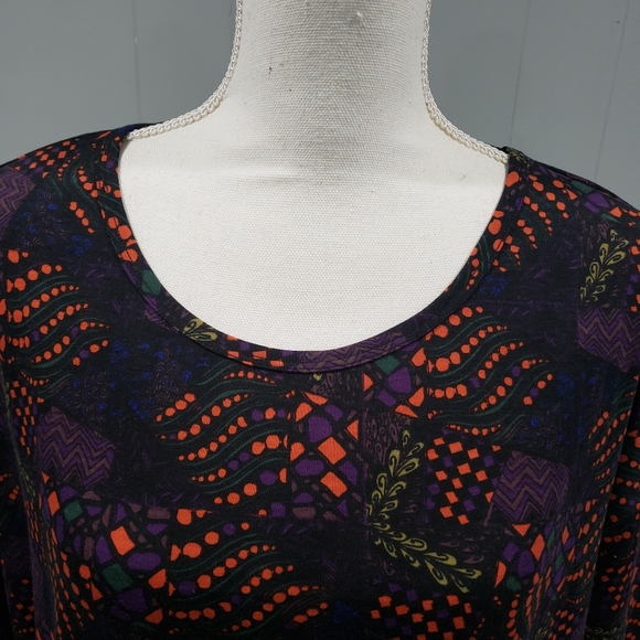 Lularoe Irma tunic tops blouses - Picture 4 of 7